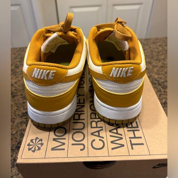 Nike Dunk Low Next Nature - Picture 10 of 10